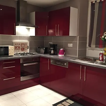 Rochire Location 2 Appartement *